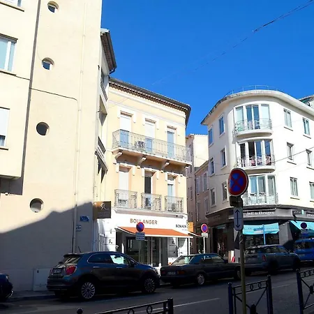 Liberte Plein Centre *