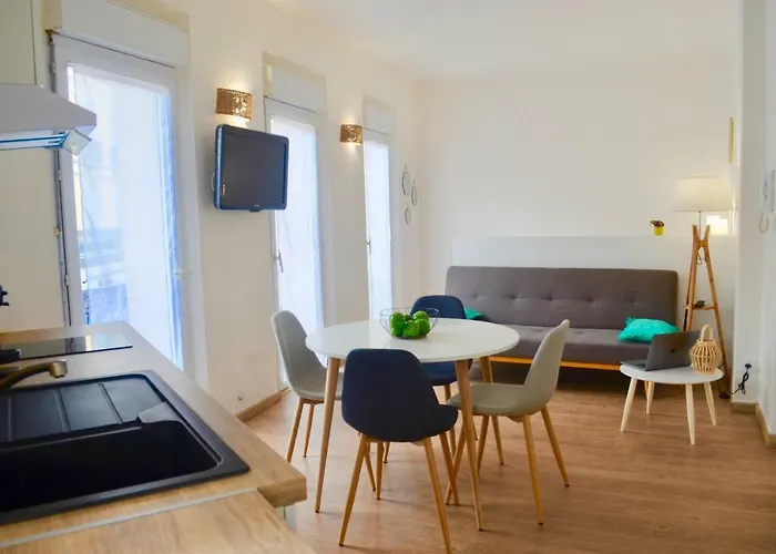 Liberte Plein Centre * Saint-Raphaël