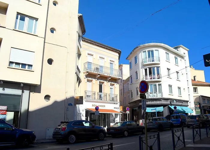 Liberte Plein Centre *